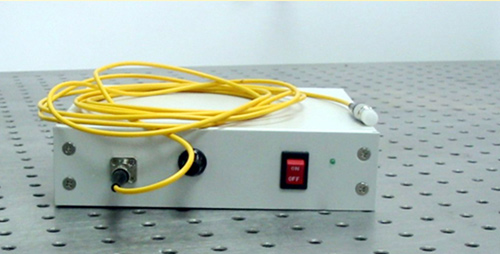 单频窄线宽高功率光纤激光器